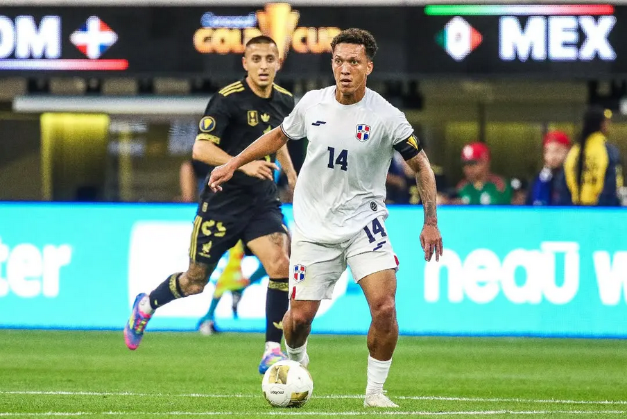 Selección de fútbol de República Dominicana cae en batallado juego ante México en Copa Oro 2025